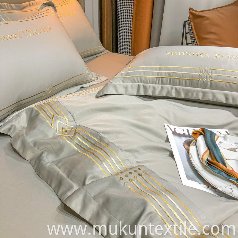  Cotton Embroidery Bedding Set